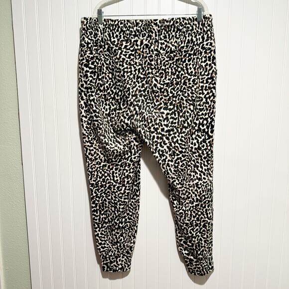Cabi Pivot Spotted Joggers Leopard Print Pull On Size XL - Picture 6 of 7